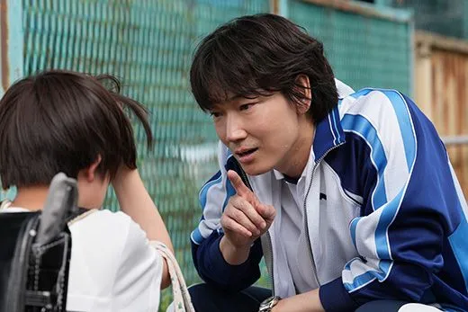 『でっちあげ　～殺人教師と呼ばれた男』映画オリジナルでっちあげTシャツ 映画『でっちあげ ～殺人教師と呼ばれた男』｜絶賛上映中